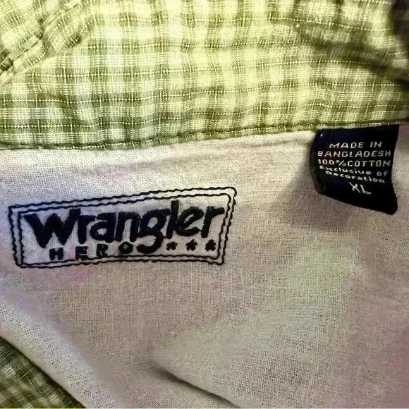 Men’s Wrangler Hero short sleeve button down shirt - Picture 3 of 3